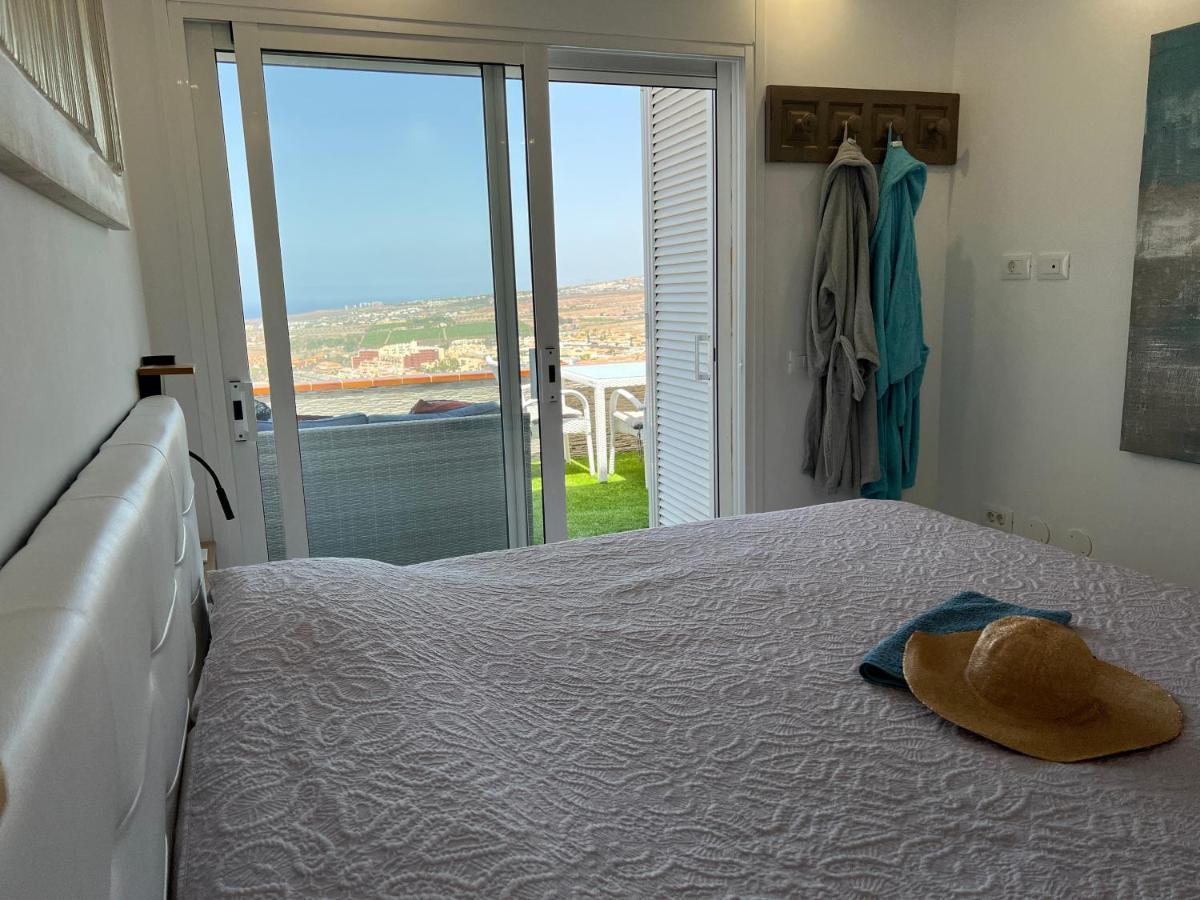 2 Bedroom Apartment With Breathtaking View Of The Sea - Sunset 阿德耶 外观 照片
